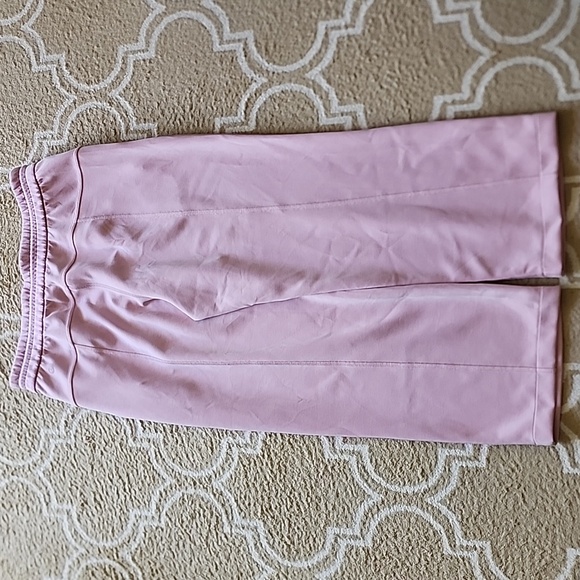 Lululemon Softstreme High-Rise Straight-Leg Cropped Pant In Rose Blush EUC - Picture 3 of 7